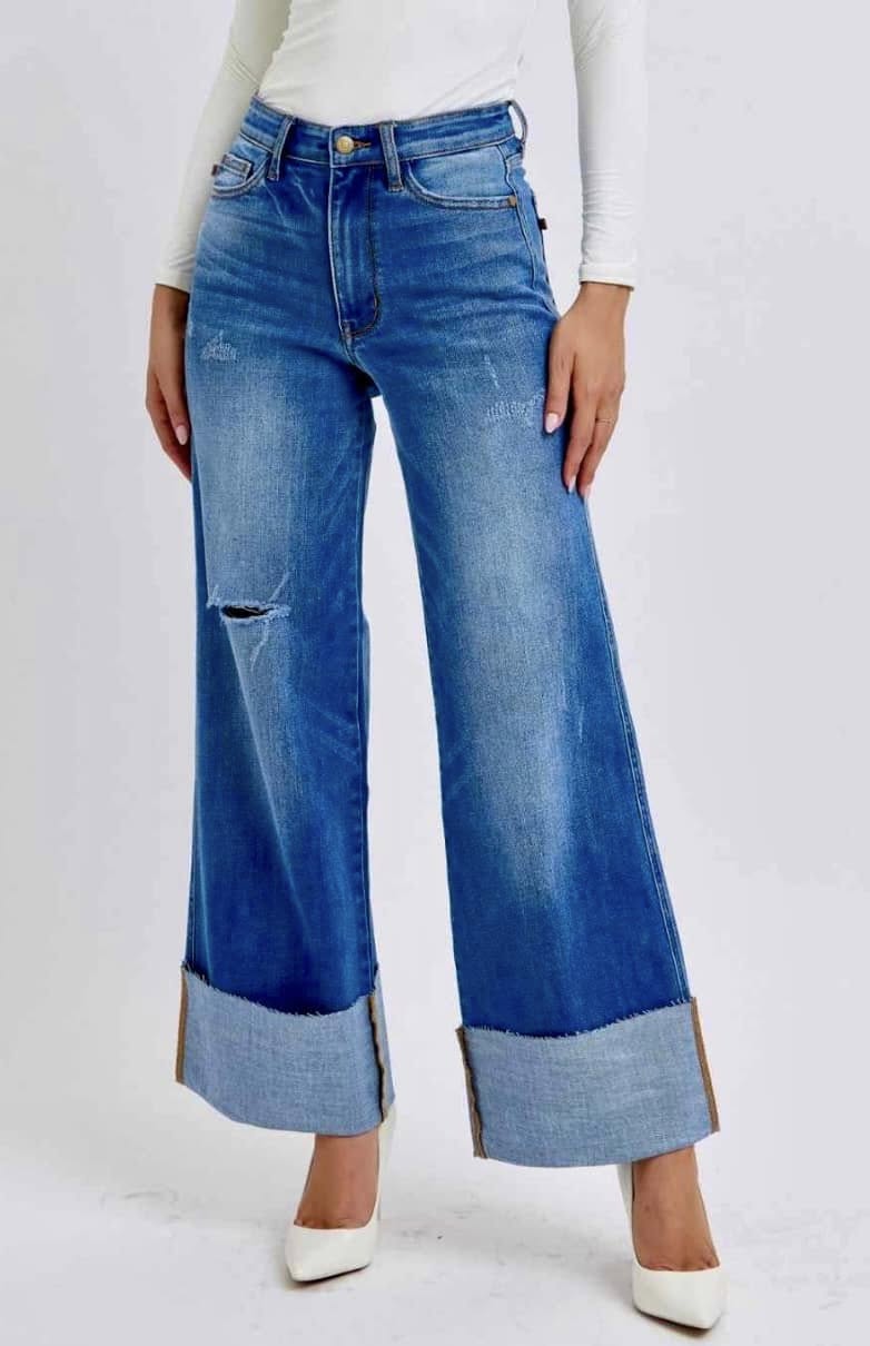 Judy blue Cuffed wide leg jeans