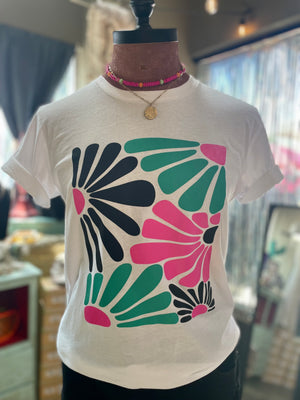 Groovy Flowers tee