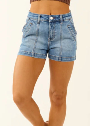 Risen High rise seam shorts